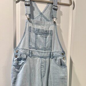 Universal Thread Size 6 Blue Light Wash Denim Overalls